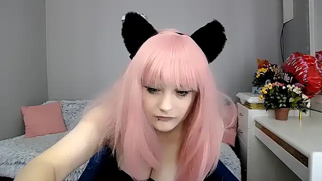 Estheri live cam on StripChat