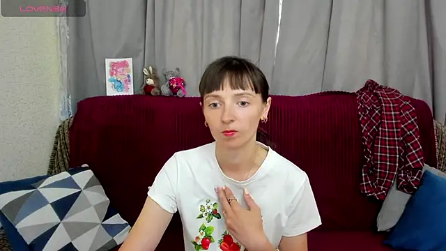 TayanaJons live cam on StripChat
