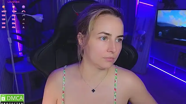Mira_Mermayd webcam