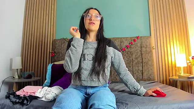 HannaWen_ live cam on StripChat