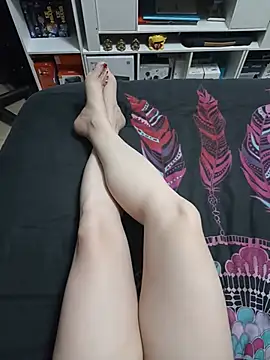 JulietteMaitresse live cam on StripChat