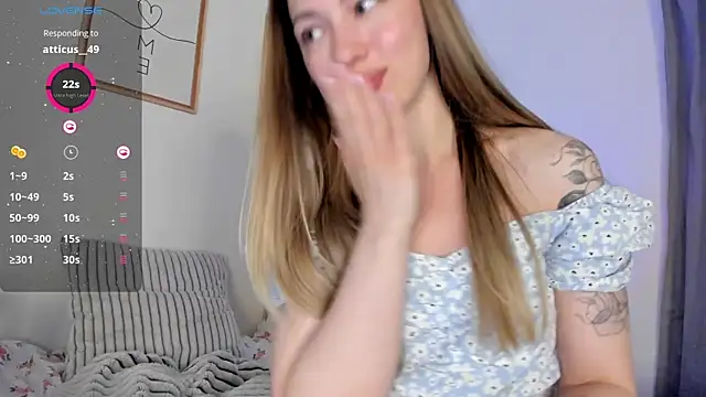 damn_cutie live cam on StripChat