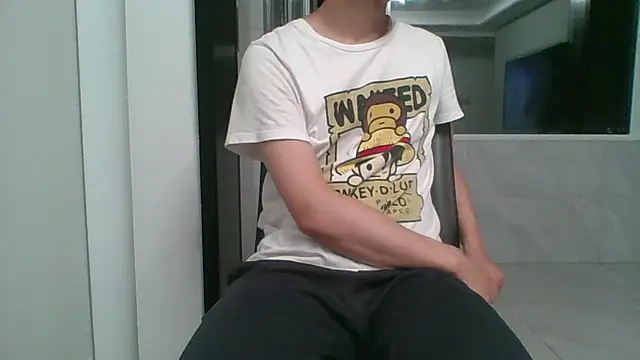 nole_china7 (Ask my age) - talk / fun / cum