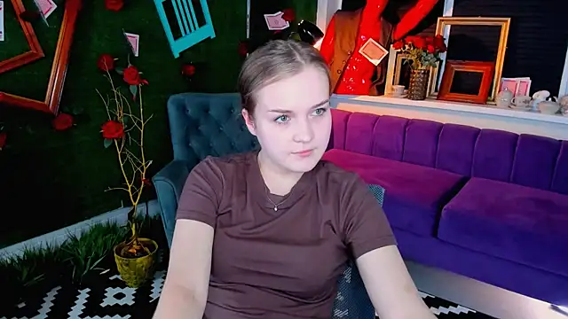 lissatelor (F teen) - 2 tokens if my eyes drive you crazy