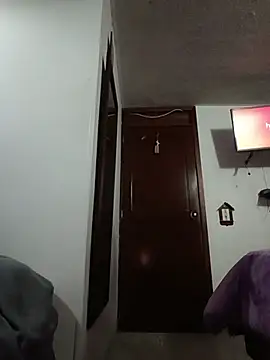 maynor_1998 live cam