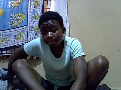 NaughtyNyra webcam