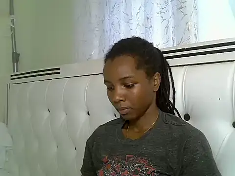 sexy_vylsa (F young) - pussy play