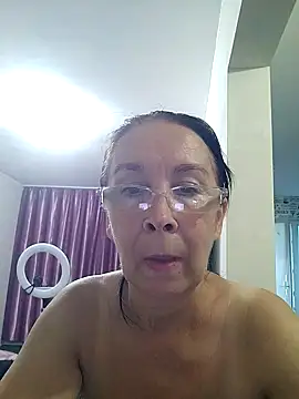 Celine_Faer1 live cam on StripChat