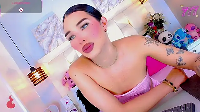 Modella: BelovedChain01
