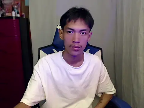 riks_tyler live cam