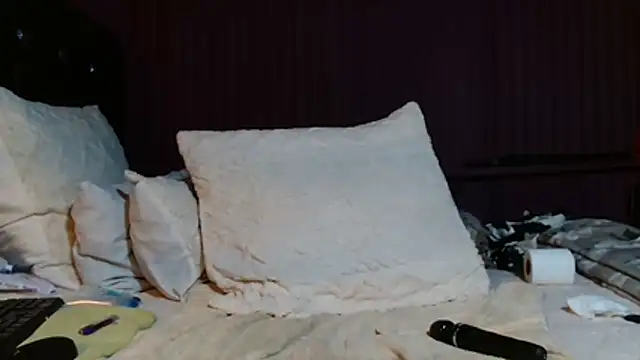 Bustyboobs02xx webcam