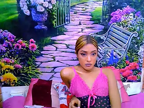 IndianPretty14u2Luv webcam