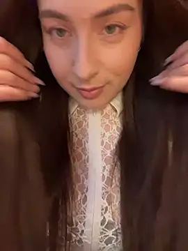 Holly_Play