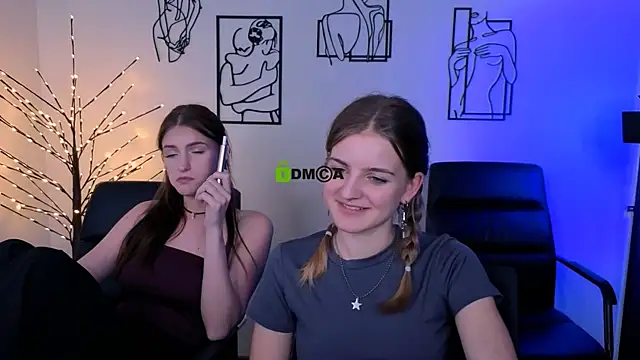 lisa_dark_