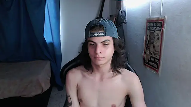 Elastic_Fantasy live cam on StripChat