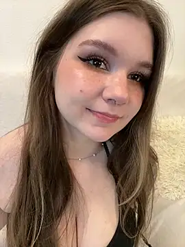 PumaShyXD live webcam show