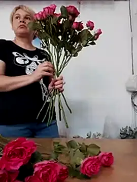 LittleFlower777 live webcam