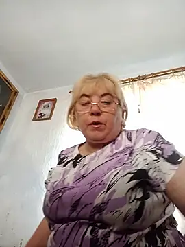 Elena_Beautiful784 webcam