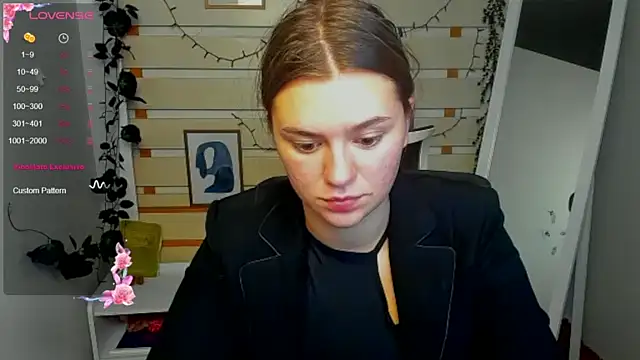 Josephine_Kiss webcam