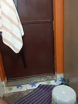 Manjudear live webcam show