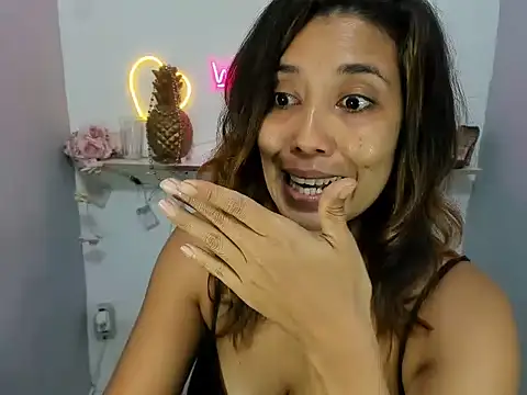 Dona_Tela webcam