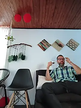 Antoniohot2024 webcam