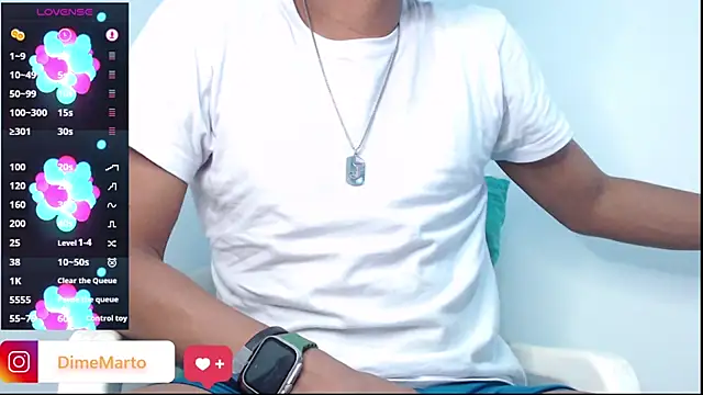 mike_black_22 webcam