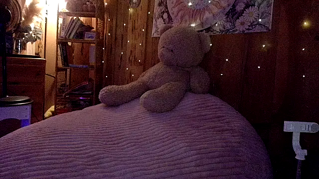 VelvetBrunetteXo webcam