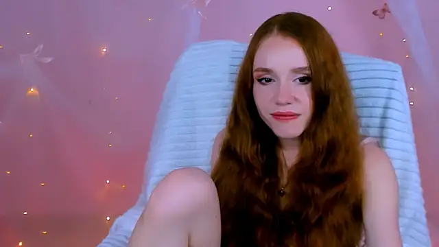 MilaSiren webcam