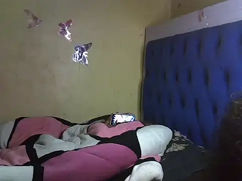 Ebony_queenluxe webcam