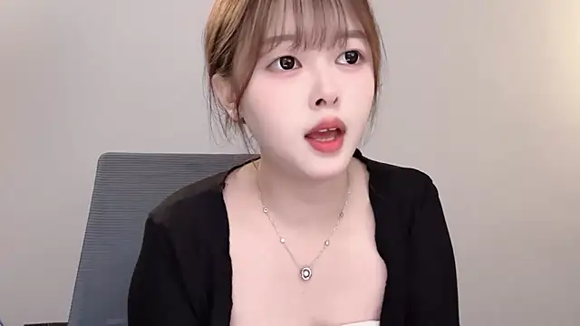 Winnie005 webcam