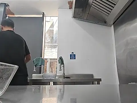 brownskinbull1 webcam