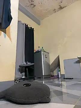 sweetyula live cam