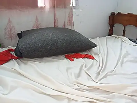 Azariaxxx webcam