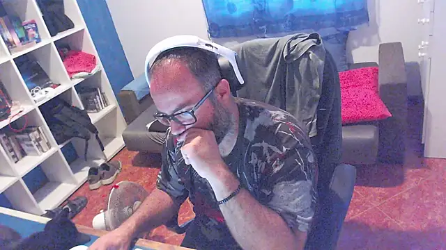 ravingr4d4