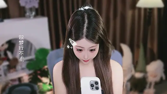 Rourouya live cam on StripChat