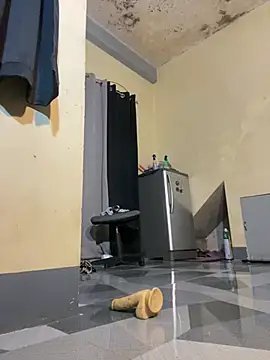sweetyula live cam