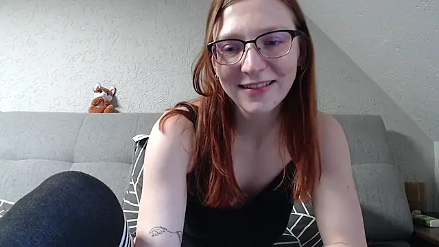 FinaFoxy live webcam show