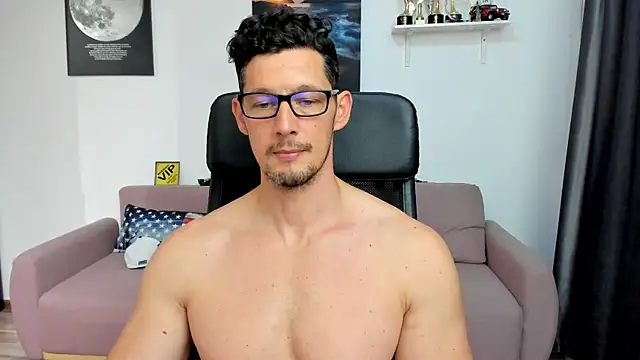 BrutusK08 webcam