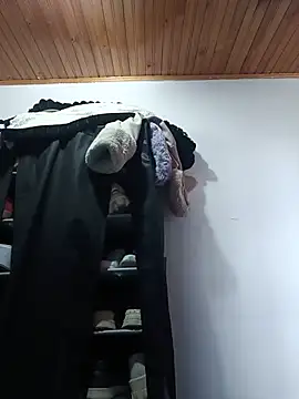 maynor_1998 live cam