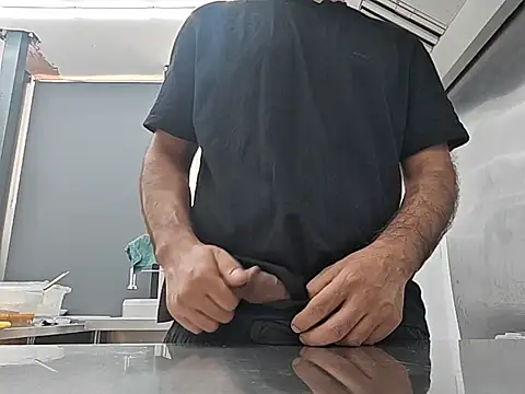 brownskinbull1 webcam