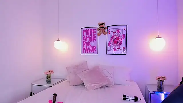 camilaa7 live webcam show