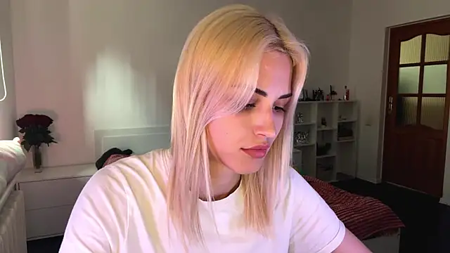 neweva_ live webcam