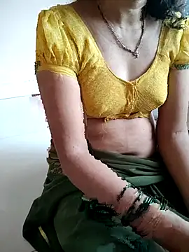 anuradha1432 live cam on StripChat