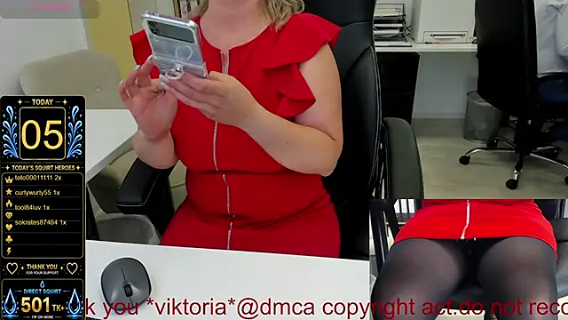 squirt_milf_viktoria webcam