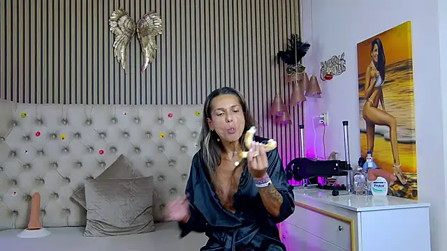 PlayfulShow live webcam show