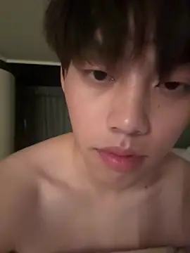 Ethan_64724 live sex cam