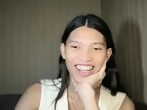 Yourgoddess_jayve webcam