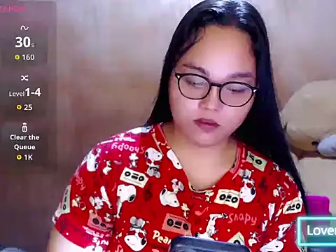 _lylia (T young) - POOR AND SAD GIRL  :(