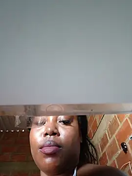 nanis_13 webcam